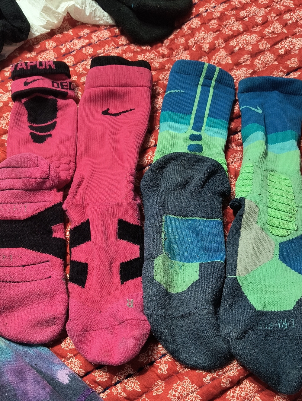 Nike Men's Athletic Crew Socks - Bright Pink/Black and Blue/Green Gradient
